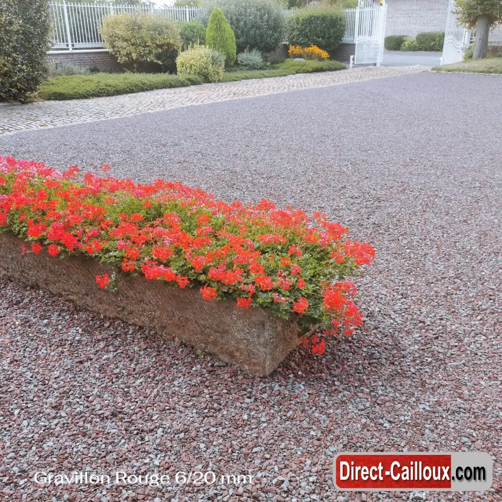 Gravillon Rouge 6_20 mm Pernes.webp